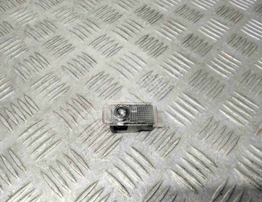 Подсветка порога Audi A6 C6 (4F) 2004-2008  Audi A6 A6 C6 (4F) 2004-2008