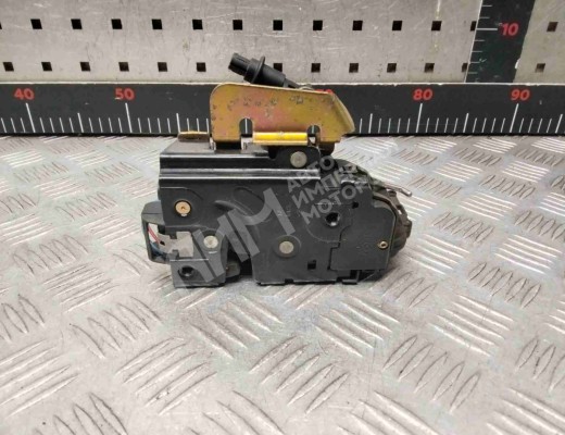 Замок двери передней левой Audi A6 C5 (4B) 1997-2001  Audi A6 A6 C5 (4B) 1997-2001