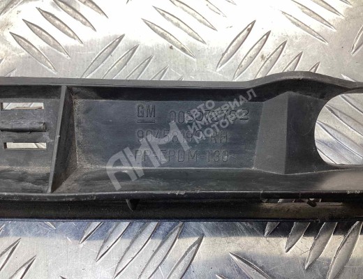 Кронштейн крепления бампера заднего Opel Omega B 1999-2003 рестайлинг  Opel Omega Omega B 1999-2003 рестайлинг