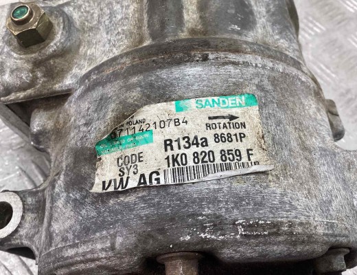 Компрессор кондиционера Volkswagen Passat B6 (3C) 2005-2010  Volkswagen Passat Passat B6 (3C) 2005-2010