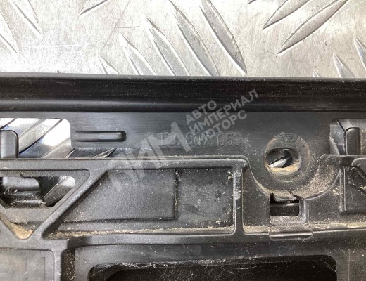 Кронштейн крепления бампера переднего Volkswagen Caddy III (2K) 2004-2010  Volkswagen Caddy Caddy III (2K) 2004-2010