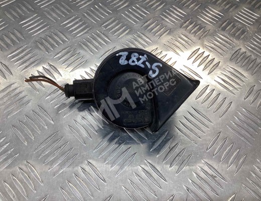Сигнал (клаксон) Audi A6 C5 (4B) 2001-2004 рестайлинг  Audi A6 A6 C5 (4B) 2001-2004 рестайлинг