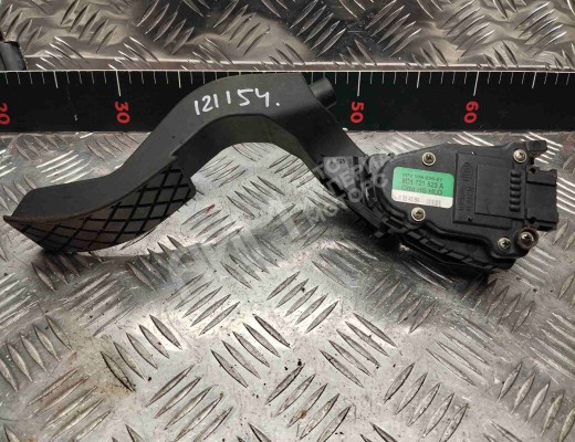 Педаль газа Volkswagen Passat B5 (3B) 1996-2000  Volkswagen Passat Passat B5 (3B) 1996-2000