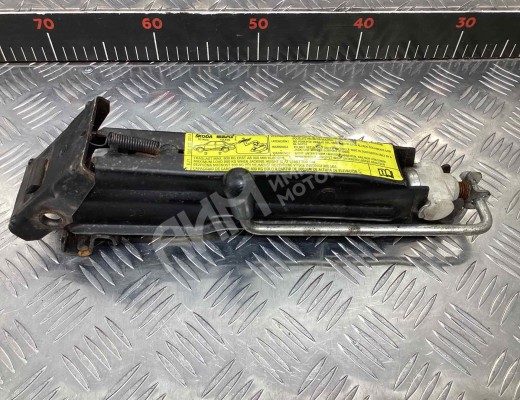 Домкрат Seat Toledo I (1L) 1991-1999  Seat Toledo Toledo I (1L) 1991-1999