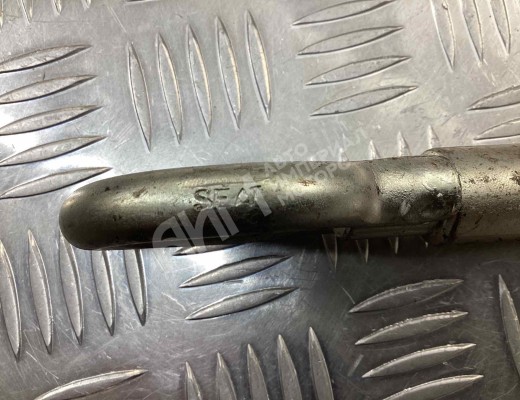 Крюк буксировочный Seat Ibiza III (6L) 2002-2008  Seat Ibiza Ibiza III (6L) 2002-2008
