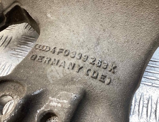 Кронштейн КПП Audi A6 C6 (4F) 2004-2008  Audi A6 A6 C6 (4F) 2004-2008