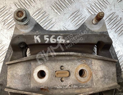 Подушка крепления КПП Audi A6 C6 (4F) 2004-2008  Audi A6 A6 C6 (4F) 2004-2008