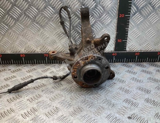 Ступица передняя правая Renault Scenic I (JA) 1999-2003 рестайлинг  Renault Scenic Scenic I (JA) 1999-2003 рестайлинг