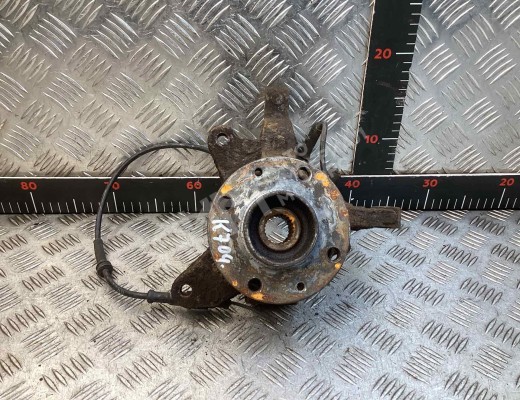 Ступица передняя левая Renault Scenic I (JA) 1999-2003 рестайлинг  Renault Scenic Scenic I (JA) 1999-2003 рестайлинг
