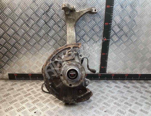Кулак поворотный левый Audi A6 C5 (4B) 2001-2004 рестайлинг  Audi A6 A6 C5 (4B) 2001-2004 рестайлинг