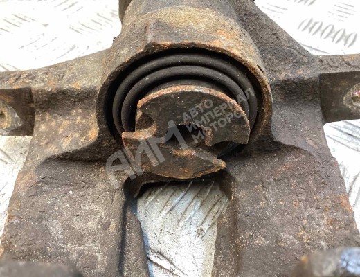 Суппорт задний левый Ford Mondeo III 2000-2003  Ford Mondeo Mondeo III 2000-2003