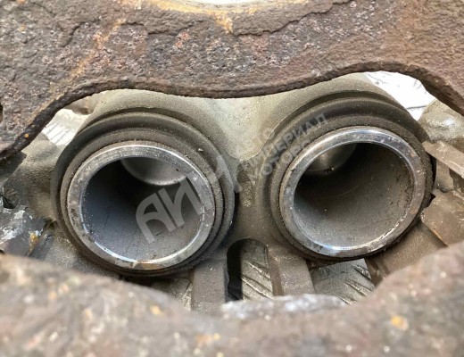 Суппорт передний правый Mercedes Vito II (W639) 2003-2010  Mercedes Vito Vito II (W639) 2003-2010