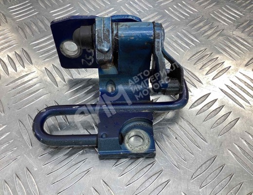 Петля двери передней левой Volkswagen Passat B6 (3C) 2005-2010  Volkswagen Passat Passat B6 (3C) 2005-2010