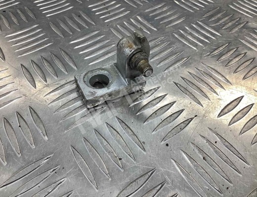 Петля двери передней левой Volkswagen Touran I (1T) 2003-2006  Volkswagen Touran Touran I (1T) 2003-2006