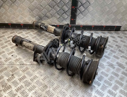 Стойка передняя правая Volkswagen Passat B8 (3G2, 3G5) 2014-2024  Volkswagen Passat Passat B8 (3G2, 3G5) 2014-2024