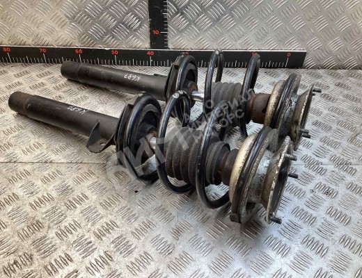 Стойка передняя правая BMW 3-Series (E46) 2001-2005 рестайлинг  BMW 3-Series 3-Series (E46) 2001-2005 рестайлинг