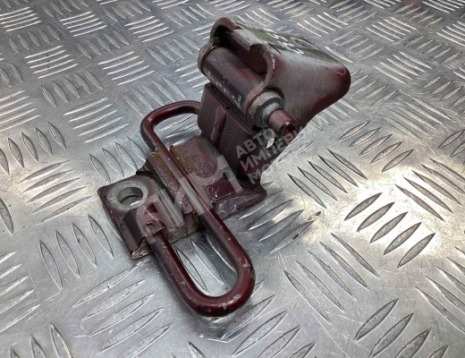 Петля двери передней правой Audi A6 C5 (4B) 1997-2001  Audi A6 A6 C5 (4B) 1997-2001