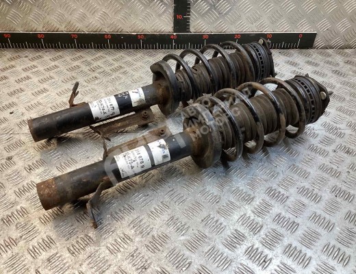 Стойка передняя правая Ford Fusion (JU) 2002-2005  Ford Fusion Fusion (JU) 2002-2005