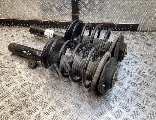 Стойка передняя правая Citroen X. Picasso (N68) 1999-2010  Citroen Xsara Picasso X. Picasso (N68) 1999-2010