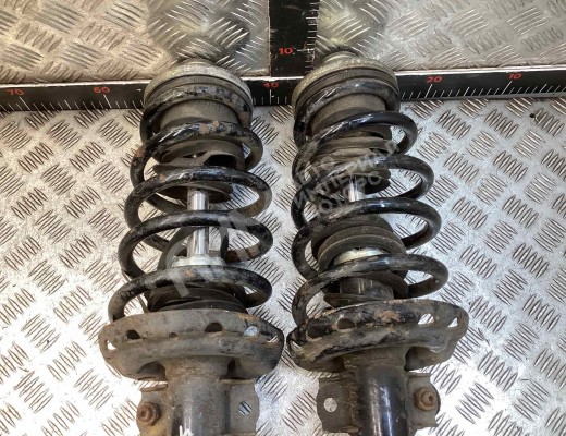 Стойка передняя левая Opel Astra H 2004-2007  Opel Astra Astra H 2004-2007