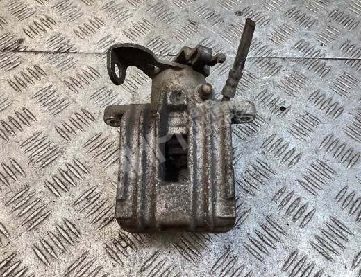 Суппорт задний правый Audi A4 B6 (8EC, 8E5) 2000-2004  Audi A4 A4 B6 (8EC, 8E5) 2000-2004