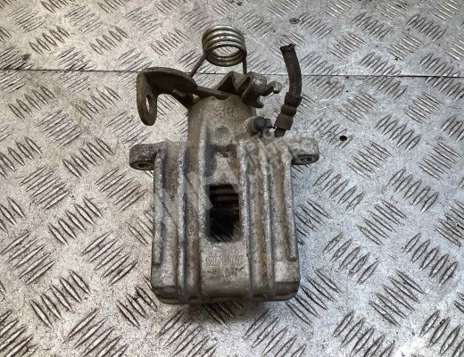 Суппорт задний правый Audi A4 B6 (8EC, 8E5) 2000-2004  Audi A4 A4 B6 (8EC, 8E5) 2000-2004