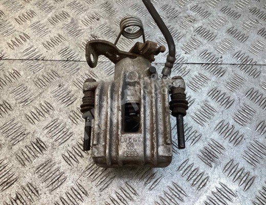 Суппорт задний правый Audi A4 B6 (8EC, 8E5) 2000-2004  Audi A4 A4 B6 (8EC, 8E5) 2000-2004