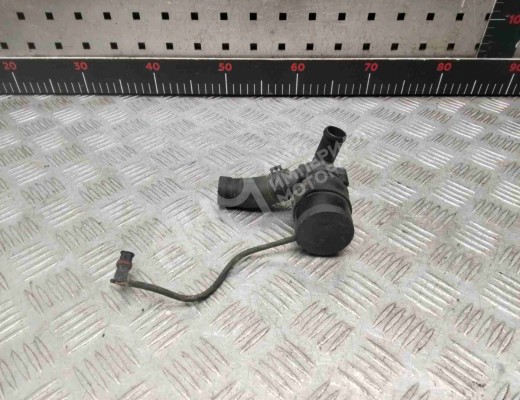 Насос антифриза дополнительный Mitsubishi Pajero IV (V80, V90) 2006-2011  Mitsubishi Pajero Pajero IV (V80, V90) 2006-2011