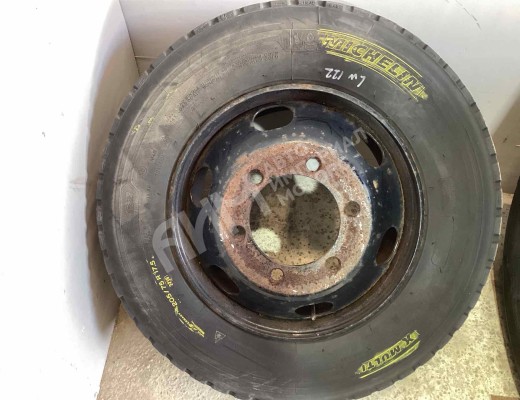 Шина Mercedes Vario (W670) 1996-2013  Mercedes Vario Vario (W670) 1996-2013