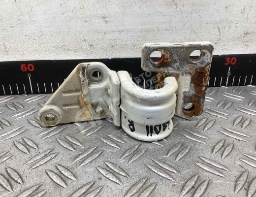 Петля двери передней правой Iveco Eurocargo II 2003-2008  Iveco Eurocargo Eurocargo II 2003-2008