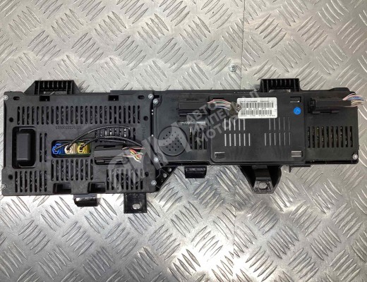 Дисплей Renault Scenic III (JZ) 2009-2016  Renault Scenic Scenic III (JZ) 2009-2016