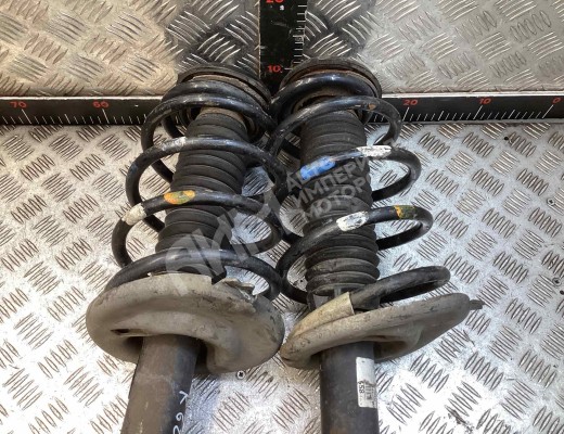 Стойка передняя правая Citroen C4 Picasso (UD) 2006-2013  Citroen C4 Picasso C4 Picasso (UD) 2006-2013