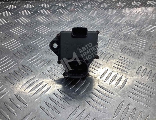 Реле вентилятора Citroen C4 G. Picasso I (UA) 2006-2013  Citroen C4 Grand Picasso C4 G. Picasso I (UA) 2006-2013