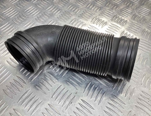 Патрубок воздушного фильтра Volkswagen Golf+ V (5M) 2005-2014  Volkswagen Golf Plus Golf+ V (5M) 2005-2014