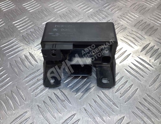 Реле накала свечей Mercedes C (W203) 2004-2007 рестайлинг  Mercedes C C (W203) 2004-2007 рестайлинг