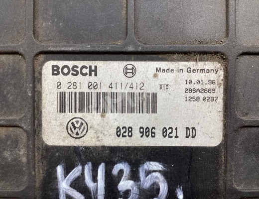 Блок управления двигателем Volkswagen Passat B4 (3A) 1993-1997  Volkswagen Passat Passat B4 (3A) 1993-1997