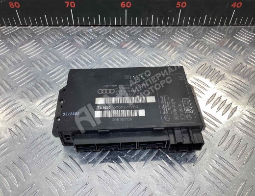 Блок комфорта Audi A4 B6 (8EC, 8E5) 2000-2004  Audi A4 A4 B6 (8EC, 8E5) 2000-2004