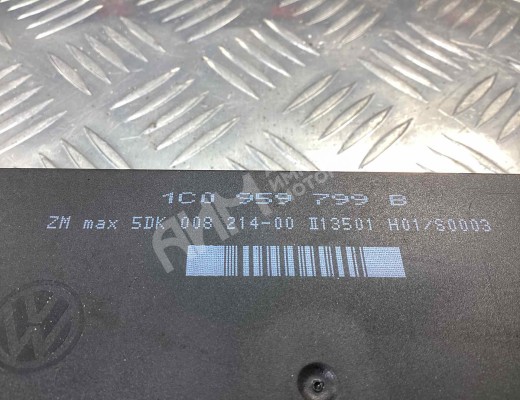 Блок комфорта Volkswagen Passat B5+ (3B) 2000-2005 рестайлинг  Volkswagen Passat Passat B5+ (3B) 2000-2005 рестайлинг