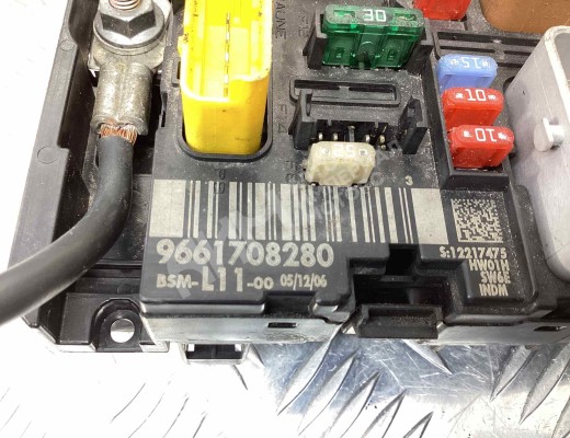 Блок BSM Peugeot 307 (3A/3H) 2005-2008 рестайлинг  Peugeot 307 307 (3A/3H) 2005-2008 рестайлинг