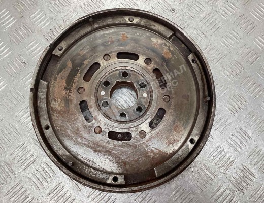 Маховик Audi A4 B5 (8D) 1994-1999  Audi A4 A4 B5 (8D) 1994-1999