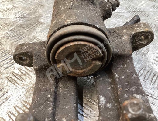 Суппорт задний правый Volkswagen Golf V (1K) 2004-2009  Volkswagen Golf Golf V (1K) 2004-2009