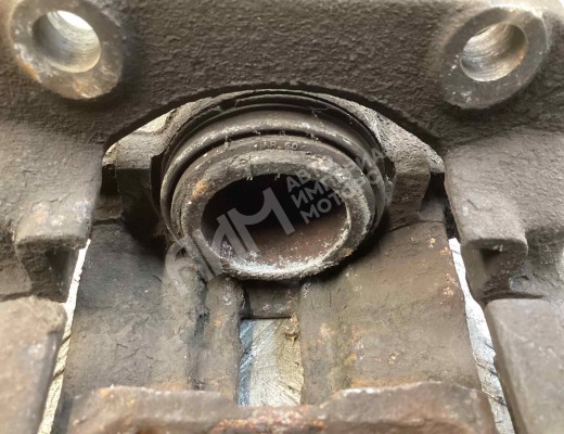 Суппорт передний правый Renault Twingo I 1993-2007  Renault Twingo Twingo I 1993-2007