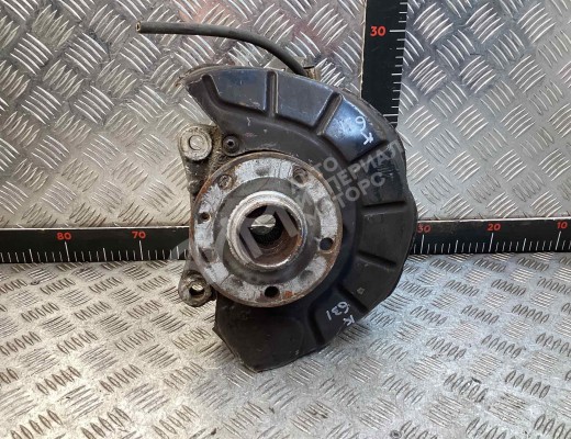 Ступица передняя левая Volkswagen Touran I (1T) 2003-2006  Volkswagen Touran Touran I (1T) 2003-2006