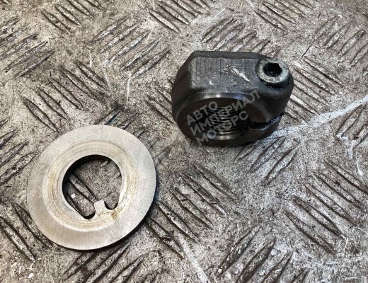 Гайка ступицы Mercedes Vario (W670) 1996-2013  Mercedes Vario Vario (W670) 1996-2013