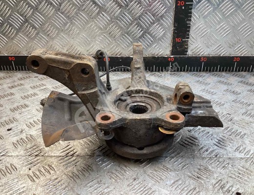 Ступица передняя правая Peugeot 807 2002-2014  Peugeot 807 807 2002-2014