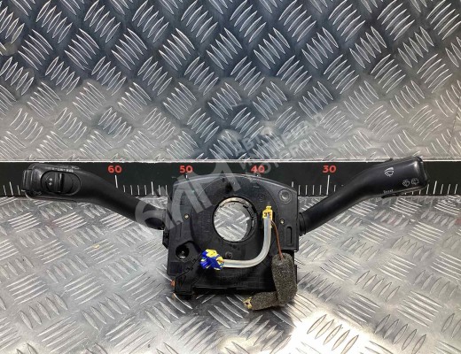 Переключатель подрулевой (стрекоза) Audi A6 Allroad C5 (4BH) 2000-2005  Audi A6 Allroad A6 Allroad C5 (4BH) 2000-2005
