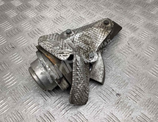 Кронштейн КПП Audi A6 Allroad C5 (4BH) 2000-2005  Audi A6 Allroad A6 Allroad C5 (4BH) 2000-2005