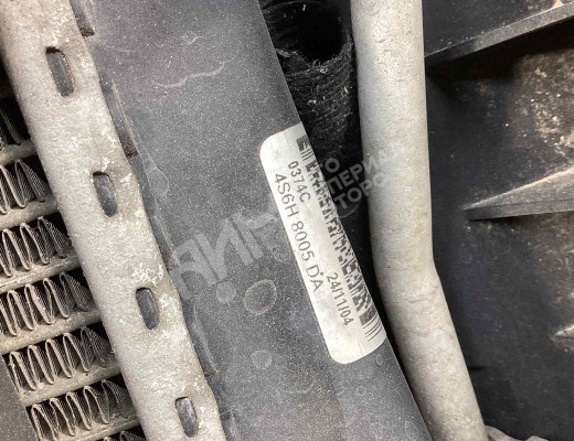 Передняя панель крепления облицовки (телевизор) Ford Fusion (JU) 2002-2005  Ford Fusion Fusion (JU) 2002-2005
