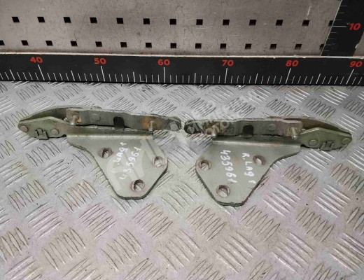 Петля капота Renault Laguna I (X56) 1993-2001  Renault Laguna Laguna I (X56) 1993-2001