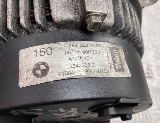 Генератор BMW 3-Series (E46) 2001-2005 рестайлинг  BMW 3-Series 3-Series (E46) 2001-2005 рестайлинг